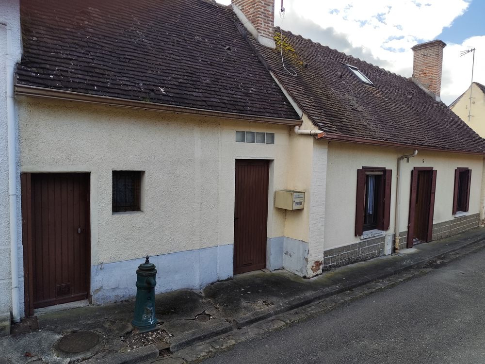 Vente Maison Maison de ville de 5 pièces avec jardin Boiscommun