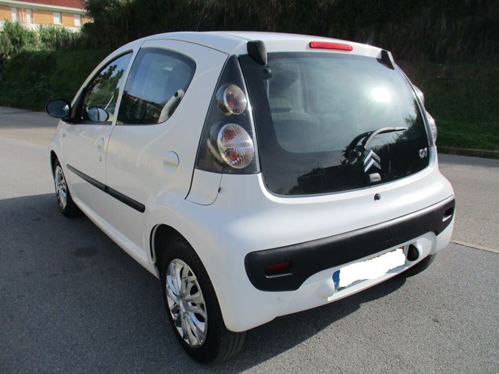 C1 1.0i 2006 occasion 06600 Antibes