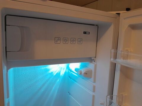 Rfrigrateur avec compartiments freezer 75 Brest (29)