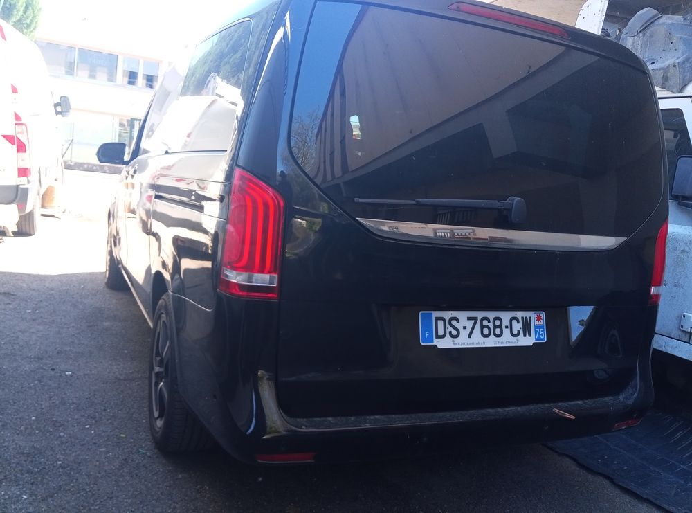 Classe V 250 BlueTec Long Executive A (11 CV) 2015 occasion 78210 Saint-Cyr-l'&Eacute;cole
