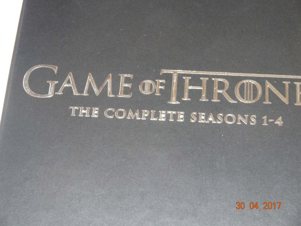 3 Coffrets DVD BLU RAY GAMES OF THRONES
Serie compl&egrave;tes DVD et blu-ray