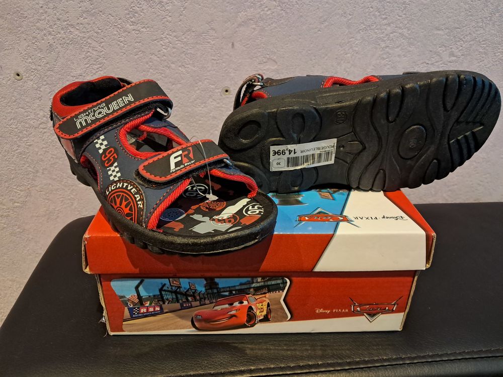 Pointure 30 sandales nu-pieds cars flash mcqueen neuve &eacute;tiqu Chaussures enfants