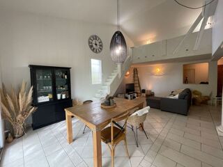  Maison  vendre 5 pices 143 m