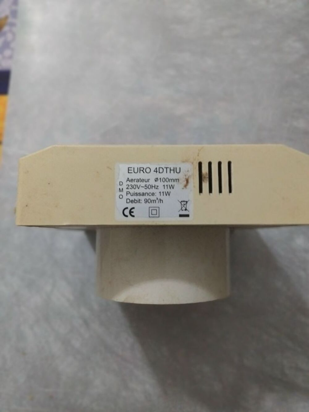 EXTRACTEUR DE VAPEURS, BUEES, ODEURES ... Electroménager