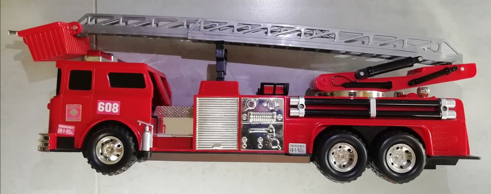 Camion de pompier Jeux / jouets