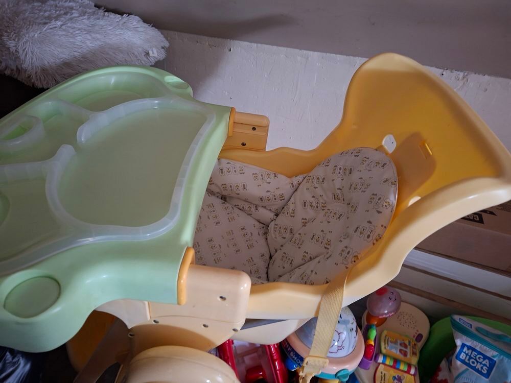 Chaise b&eacute;b&eacute; Puériculture