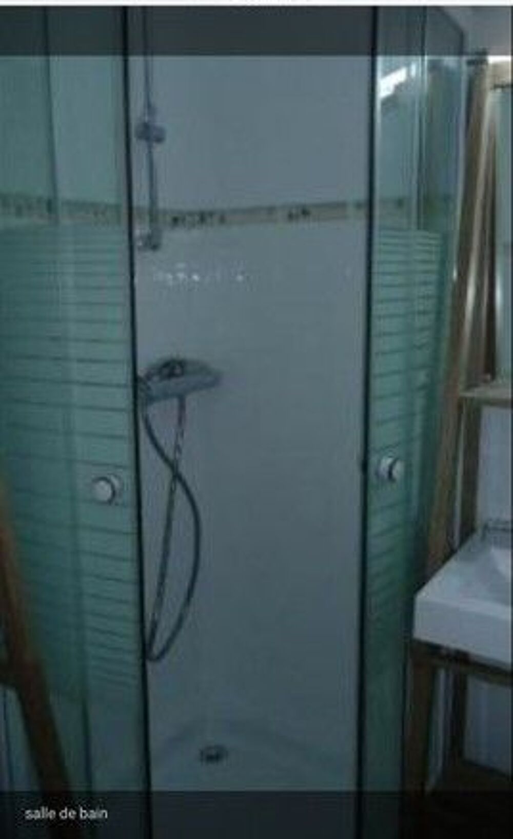 Location Appartement studio 24m2 toute l'année, dans quartier Eclose Huez