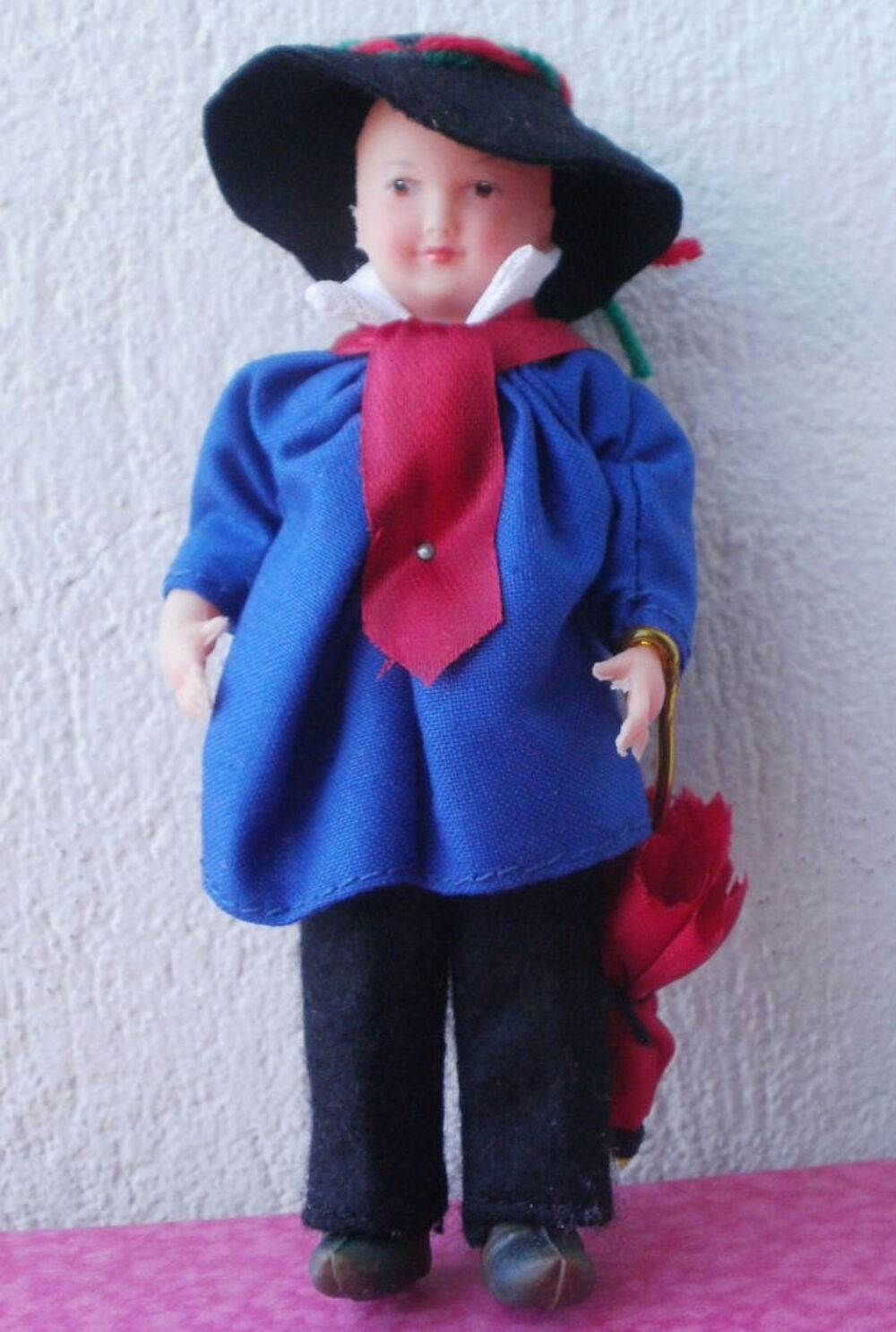 Poup&eacute;e folklorique MARYLIN, paysan de CORREZE 