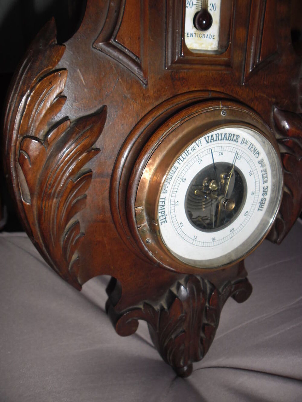 Pendule barom&egrave;tre ancienne murale en bois Meubles
