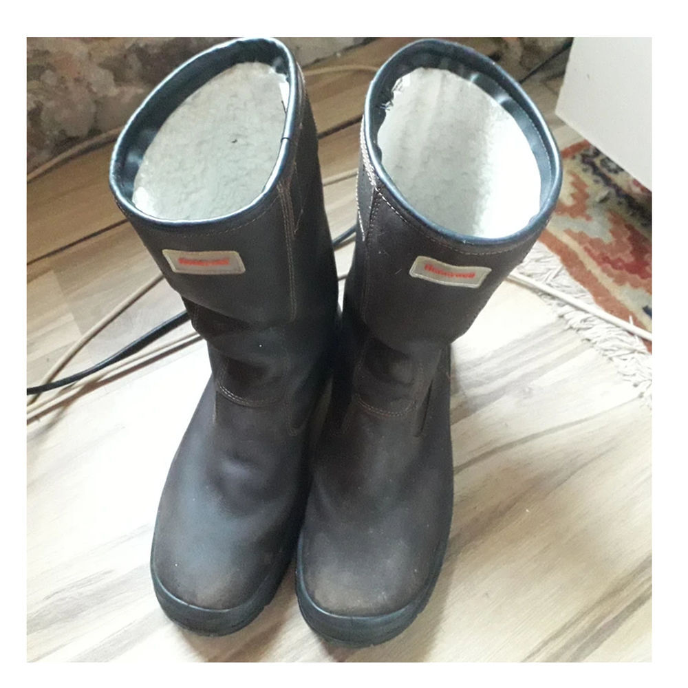 bottines de s&eacute;curit&eacute; fourr&eacute;es taille 47, Chaussures