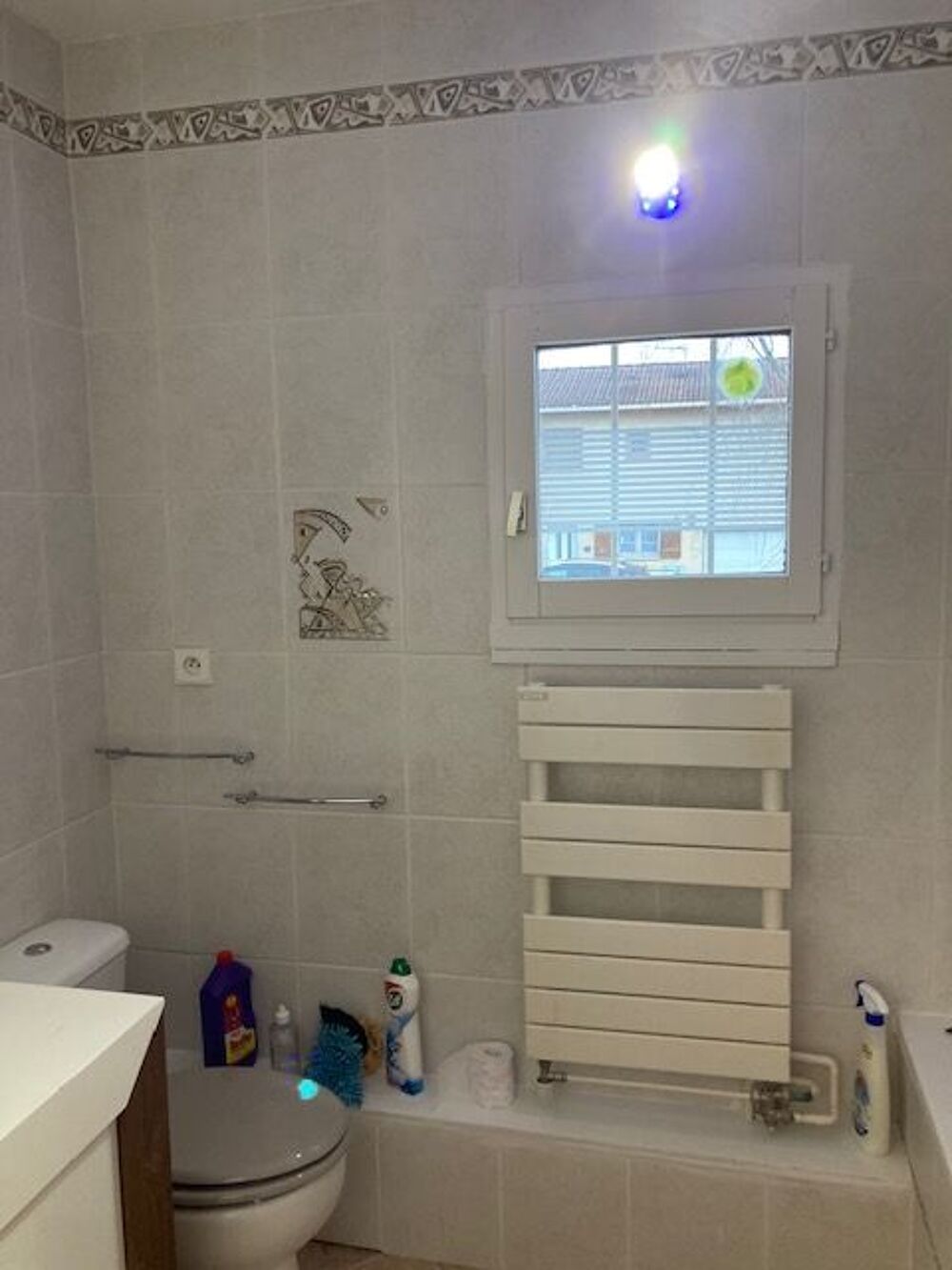 Location Colocation Une jolie chambre autour d'un joli jardin Marcy-l'Étoile