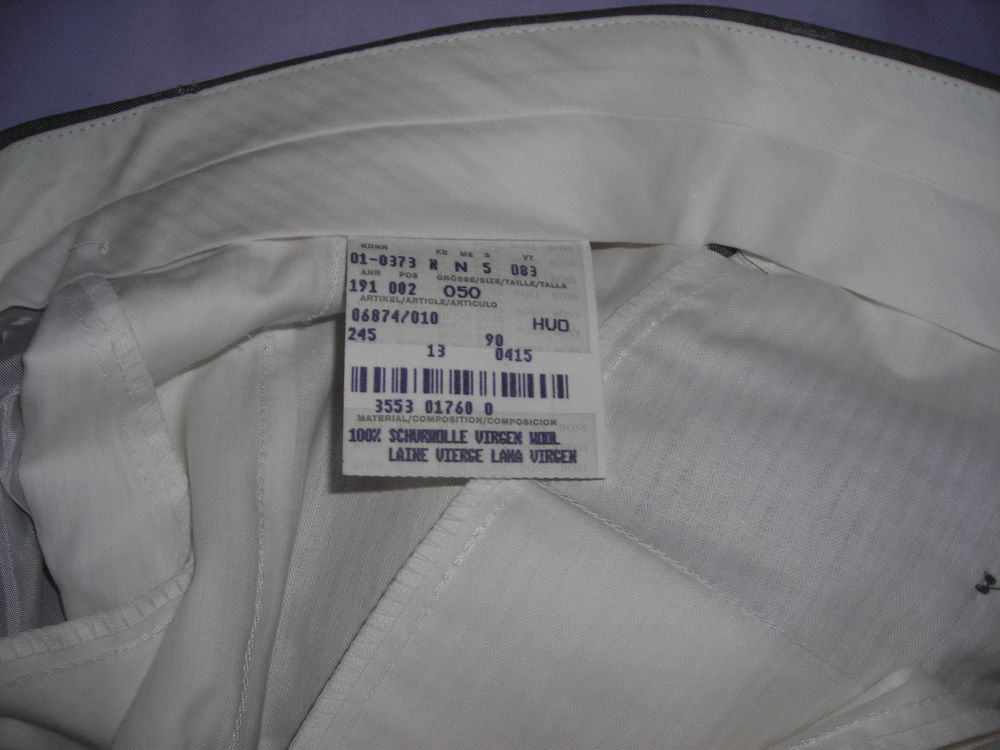 Costume HUGO BOSS GRIS CLAIR ETAT NEUF Vêtements