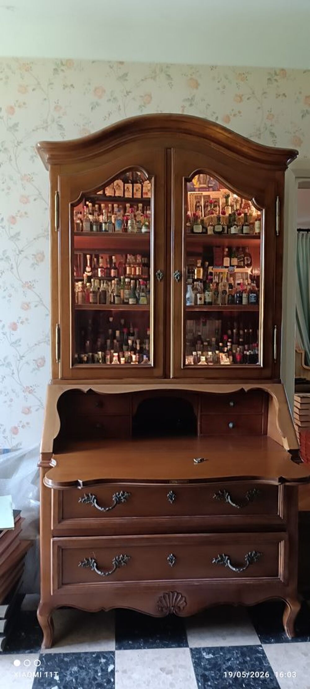 Superbe secr&eacute;taire vitrine Meubles