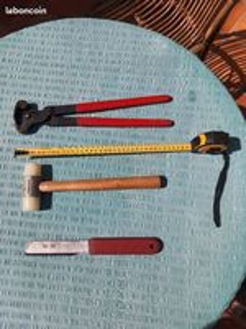   Lot de 2 licols cuir double âne / poney + 2 chasses mouches  