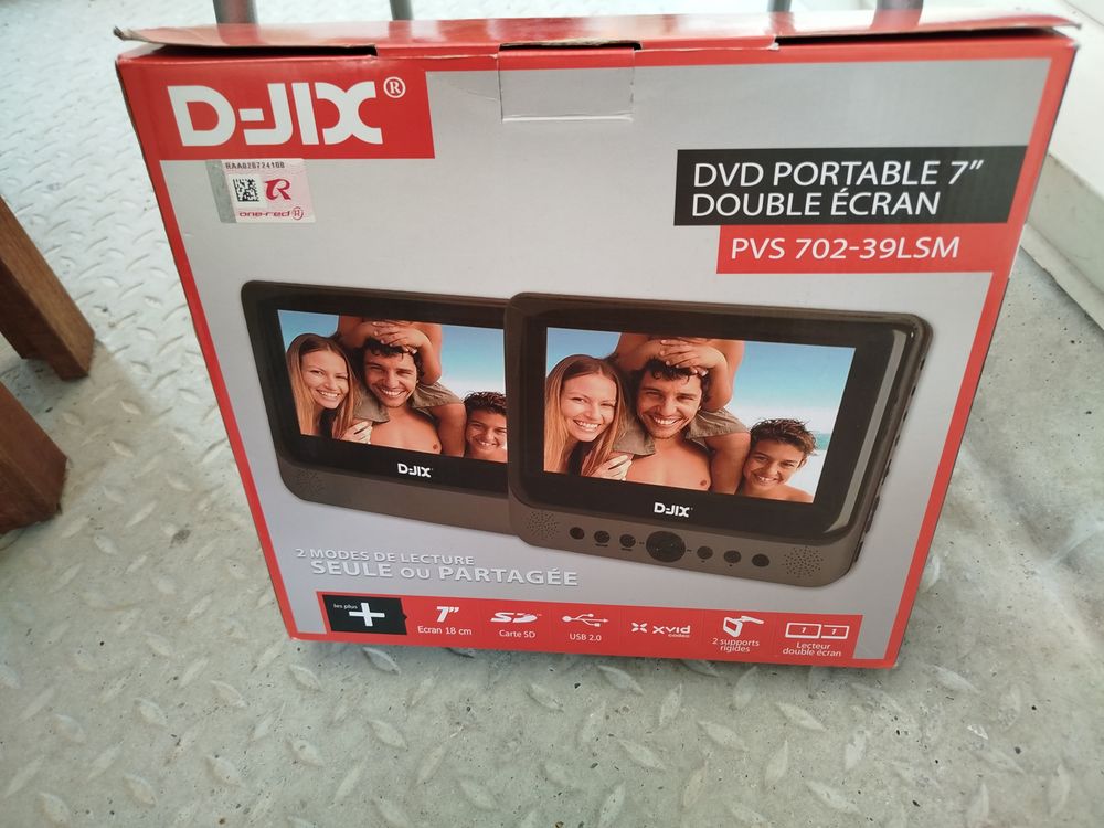 Lecteur DVD portable D-JIX Photos/Video/TV