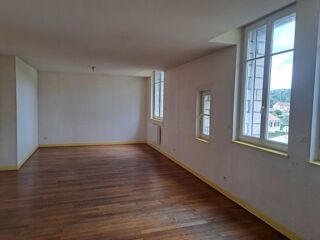  Appartement Stainville (55500)
