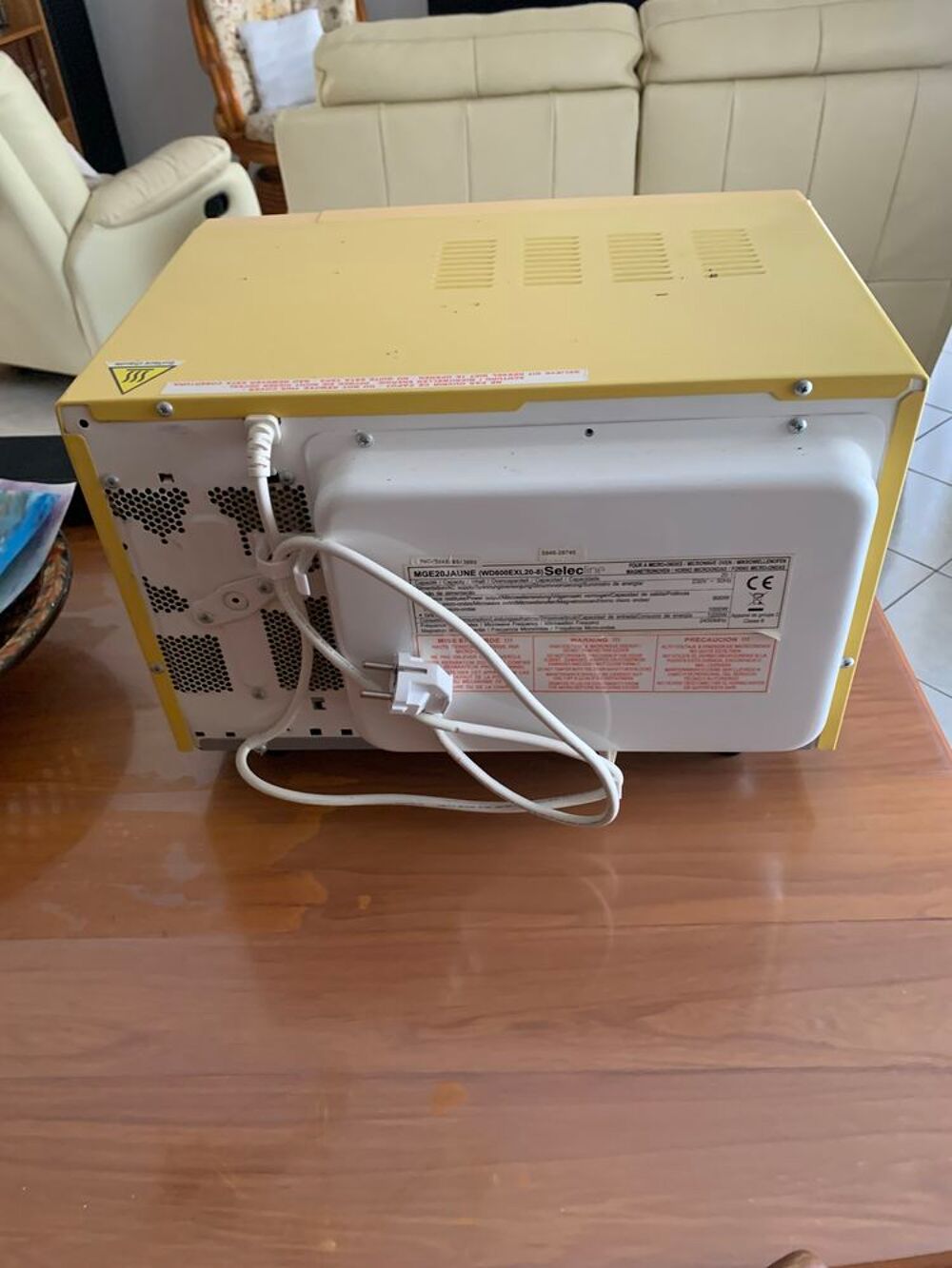 Micro ondes Selectline " MGE 20 " Electroménager
