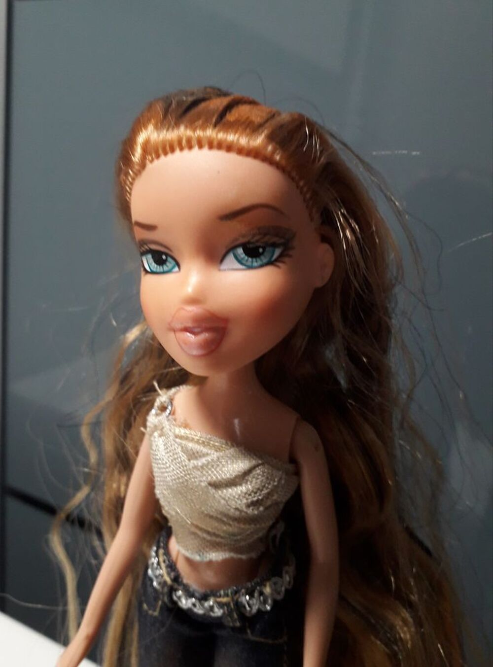 Poup&eacute;e BRATZ : YASMIN 2001 