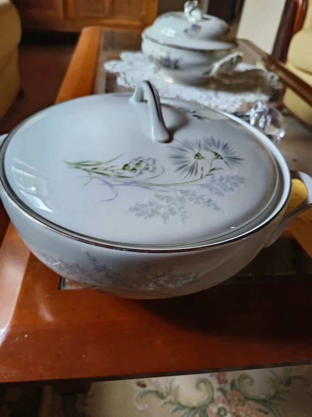 SERVICE EN PORCLAINE DE LIMOGES Cuisine