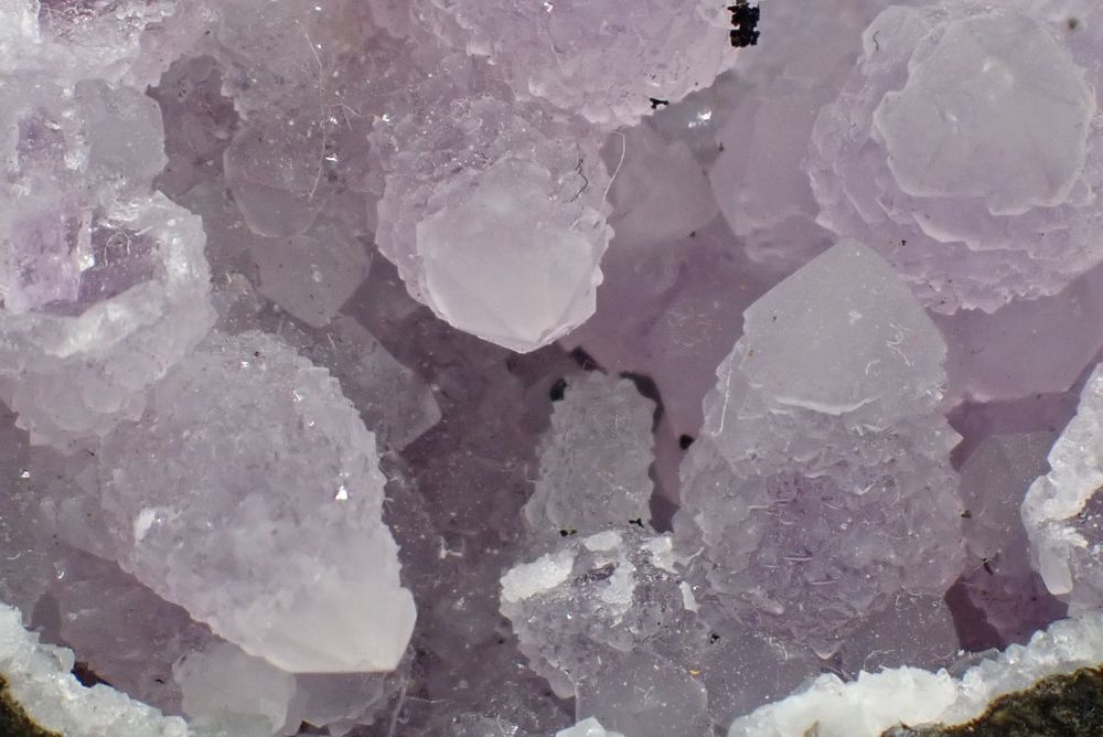 G&eacute;ode d'Am&eacute;thyste &amp; Calcite District de Karur,Tamil Nadu Ind 