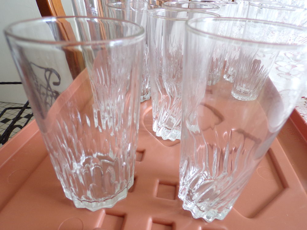 17 verres ap&eacute;ritif ou autre Cuisine