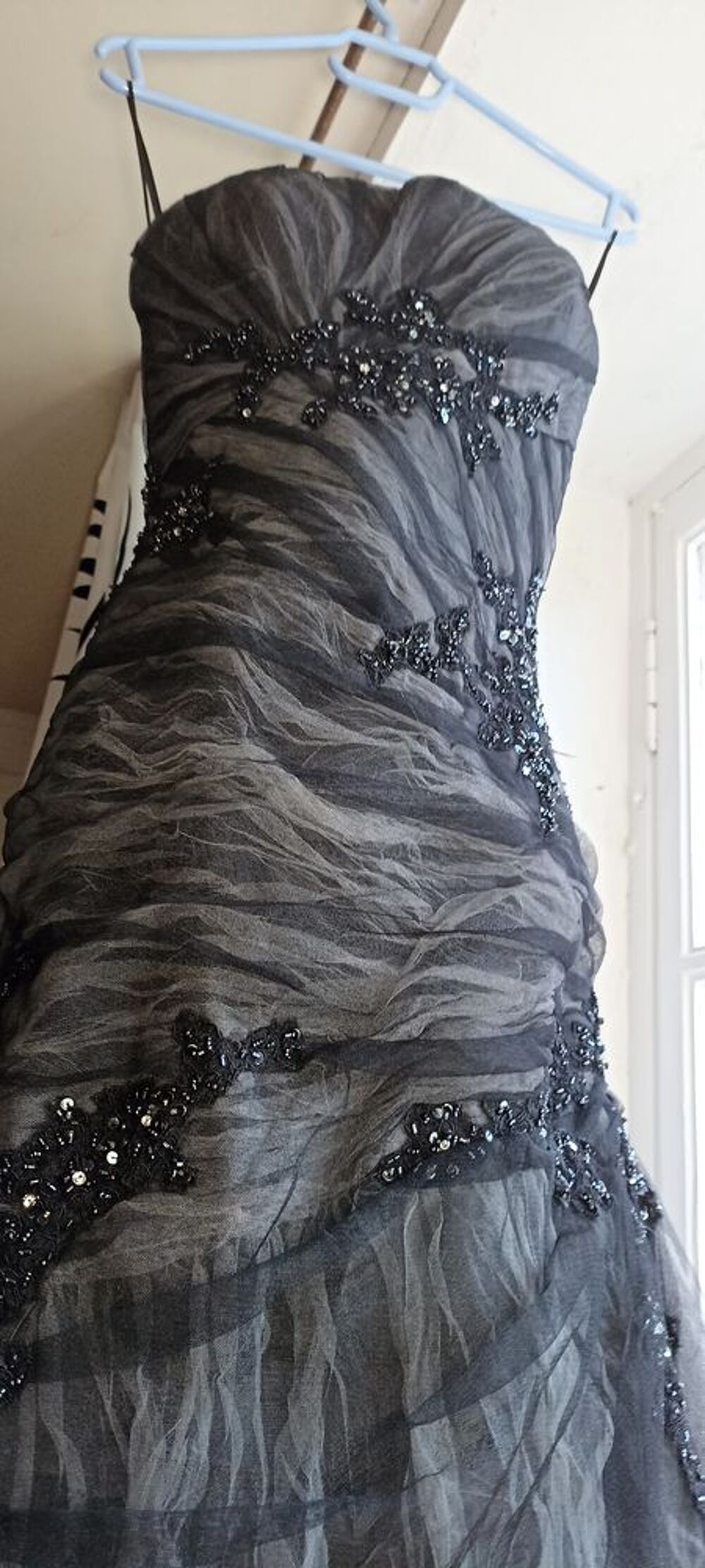 Robe c&eacute;r&eacute;monie longue c&eacute;r&eacute;monie soir&eacute;e Vêtements