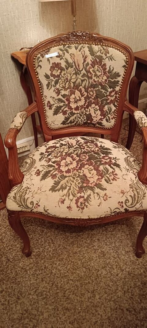 Fauteuil tapissier 60 Montussan (33)