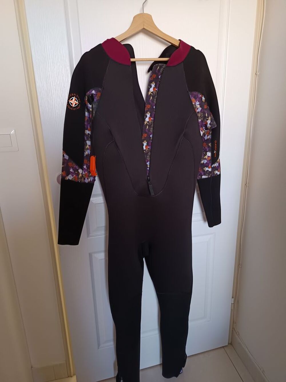 Combinaison de plongee Sports