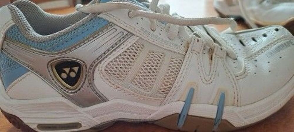 CHAUSSURES BADMINTON Chaussures