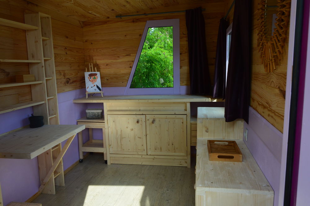 Petit atelier ou bureau mobile Bricolage
