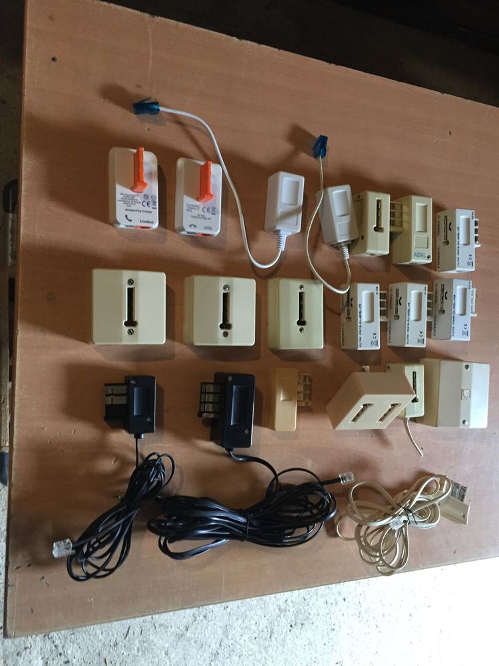 Mat&eacute;riel pour Installation T&eacute;l&eacute;phonique Tlphones et tablettes