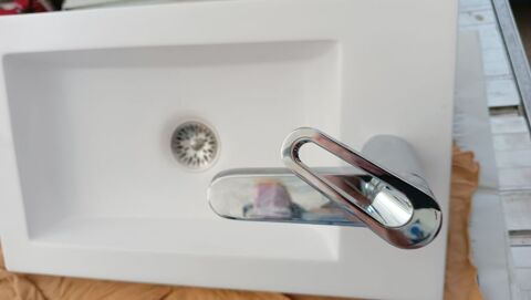 petit lavabo garage ou wc Villers-Bouton (70)
