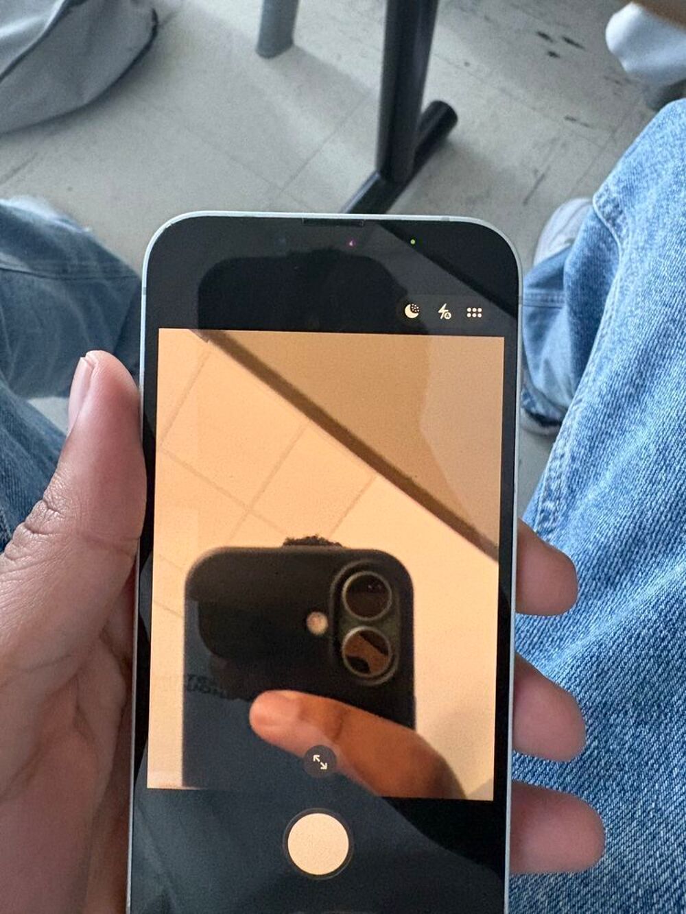 iPhone 16e Téléphones et tablettes