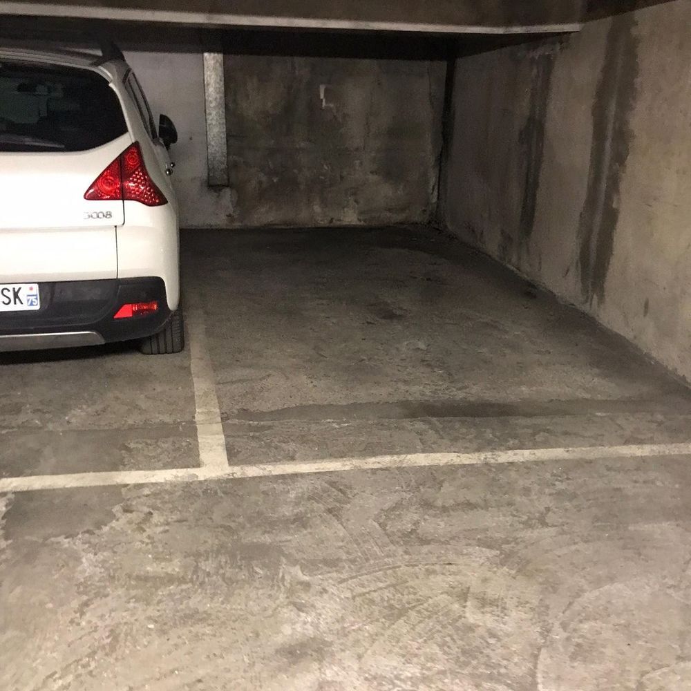Vente Parking/Garage PORTEFEUILLE DE 7 PARKINGS / BOX ? PARIS 19EME Paris 19
