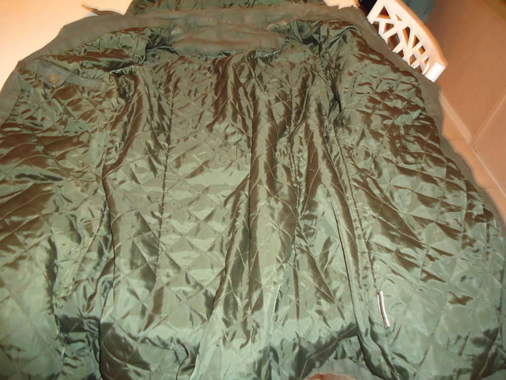 VESTE MULTIPOCHES Vêtements