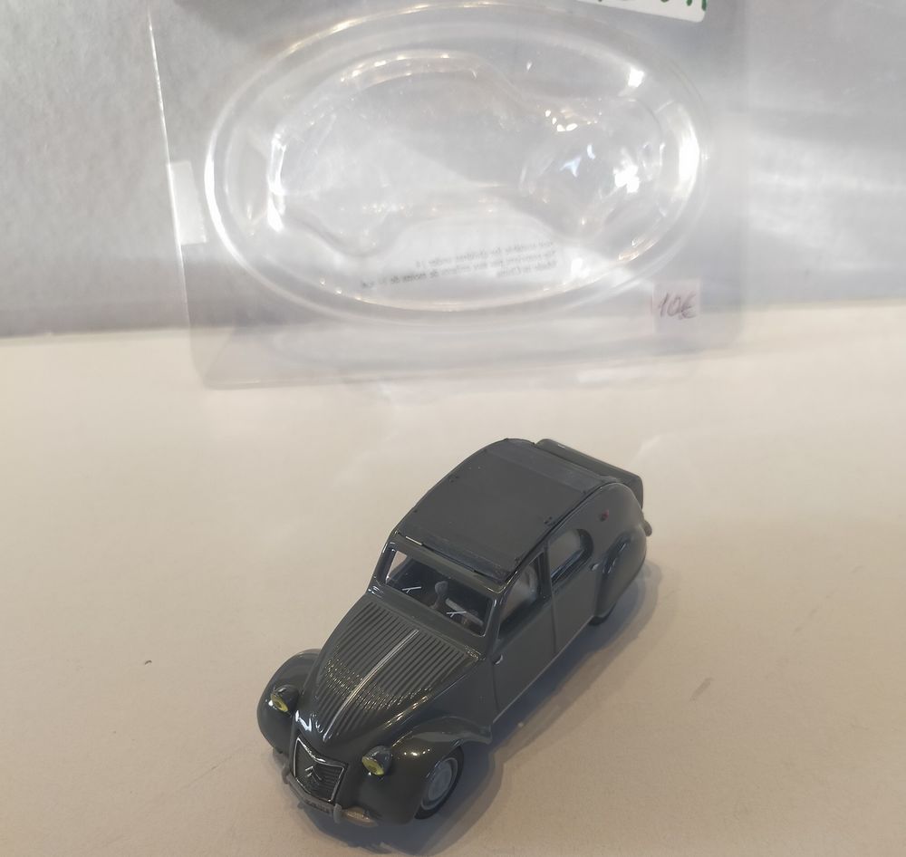 citro&euml;n 2cv AZLM Norev au 1/43e

