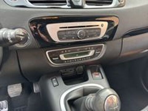 Sc&eacute;nic III Scenic TCe 130 Energy Bose Edition 2015 occasion 93390 Clichy-sous-Bois