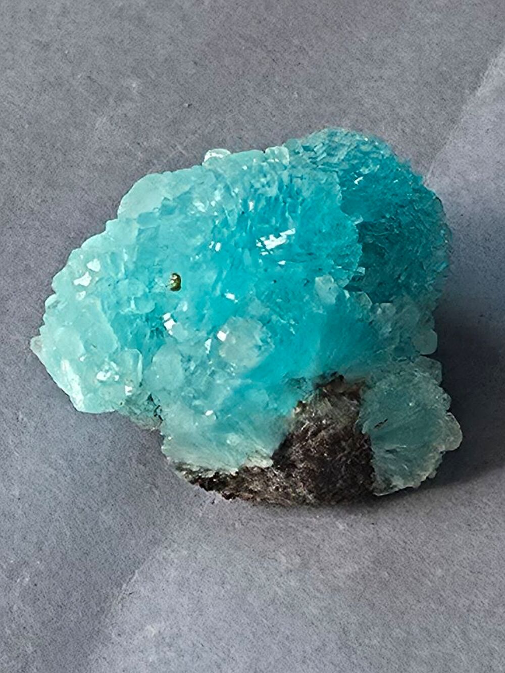 Pierre Naturelle H&eacute;mimorphite Turquoise Cristallis&eacute;e 2,5 cm 
