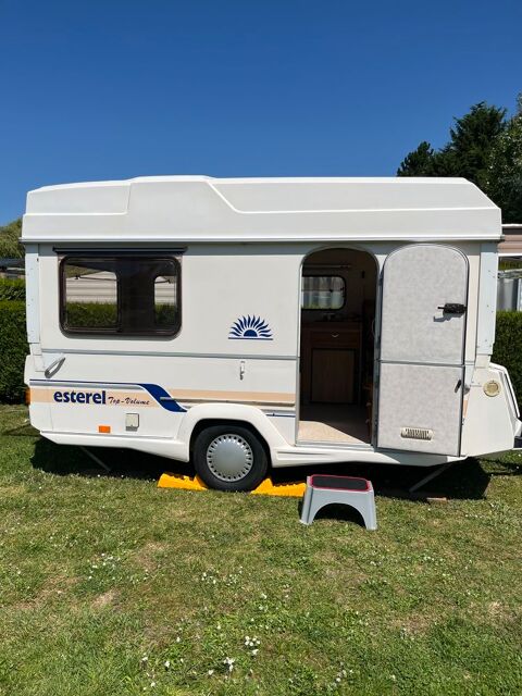 ESTEREL Caravane 1992 occasion L'Aiguillon-sur-Mer 85460