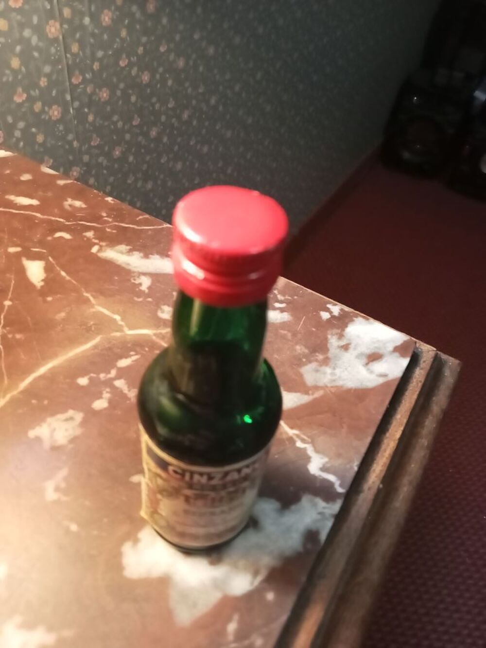 Mignonnette pleine cinzano rosso 