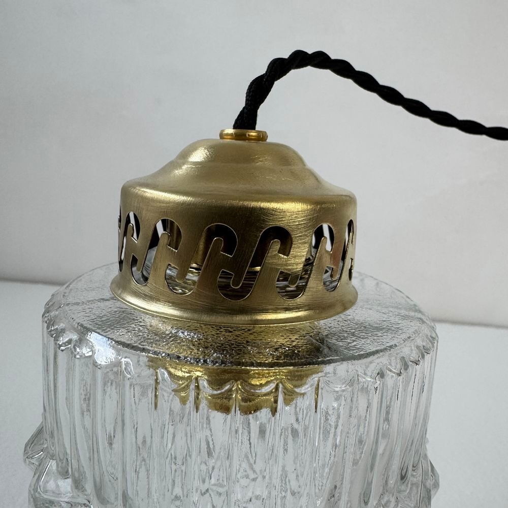 PAIRE D'ANCIENNES SUSPENSIONS EN VERRE VINTAGE Décoration
