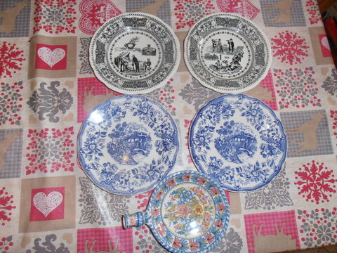 Assiettes mural deco 3 Rethel (08)