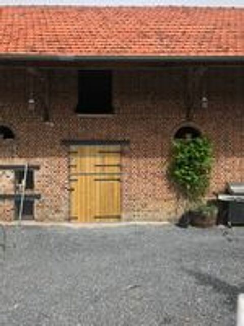   STOCKAGE - GARDE MEUBLE - BOX CHEZ PARTICULIER 