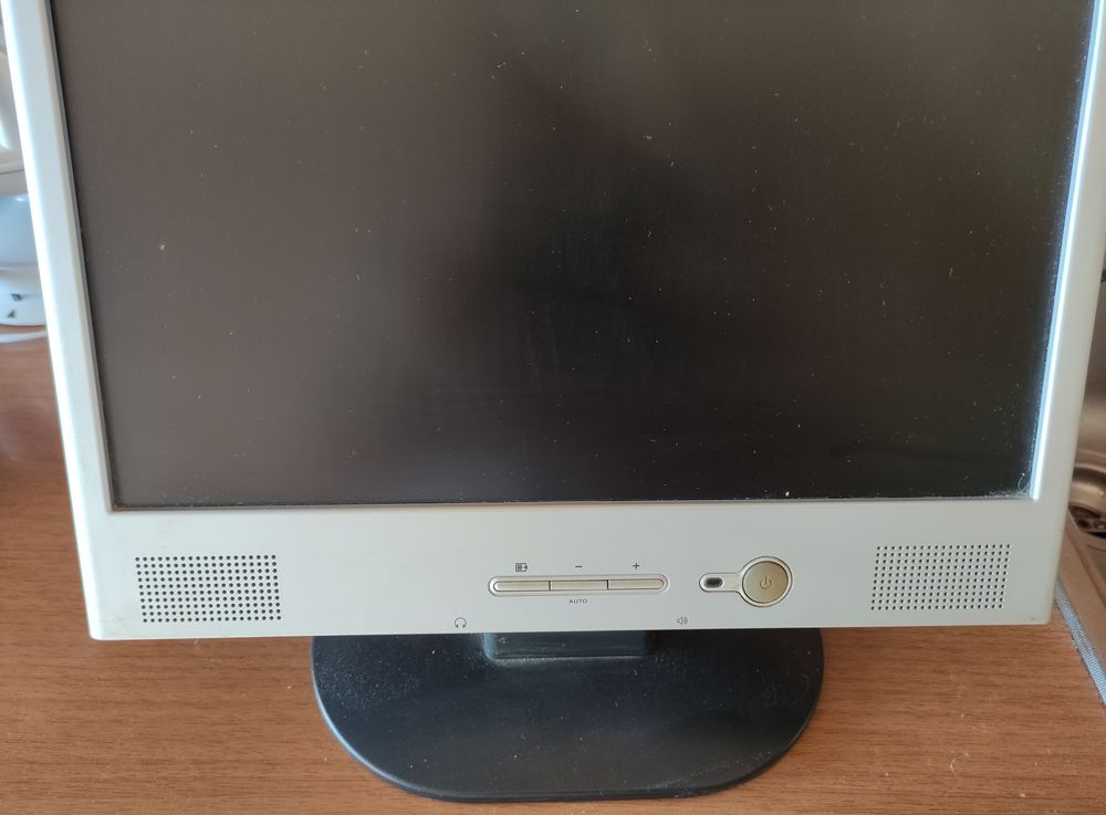 Ecran Compaq FP7317 Matériel informatique