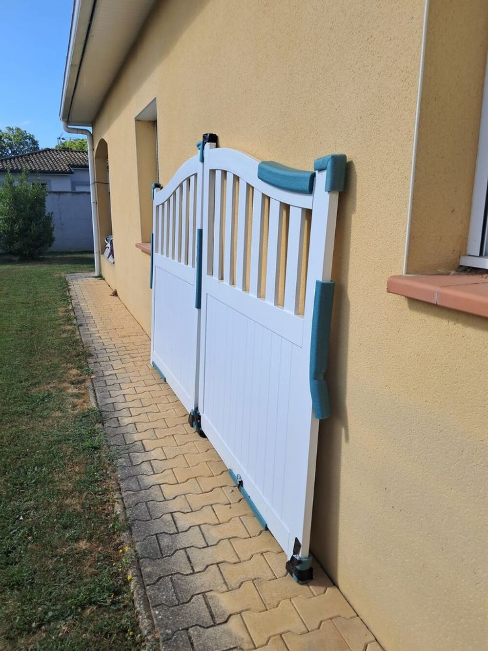 Portail de jardin en 3m&egrave;tres , jamais pos&eacute; : motorisable Bricolage