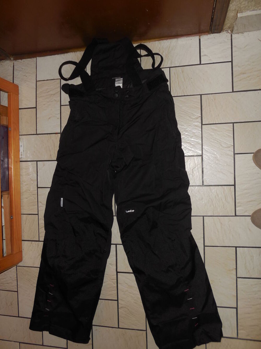 pantalons de ski ; 14 ans d&eacute;catlhon Sports