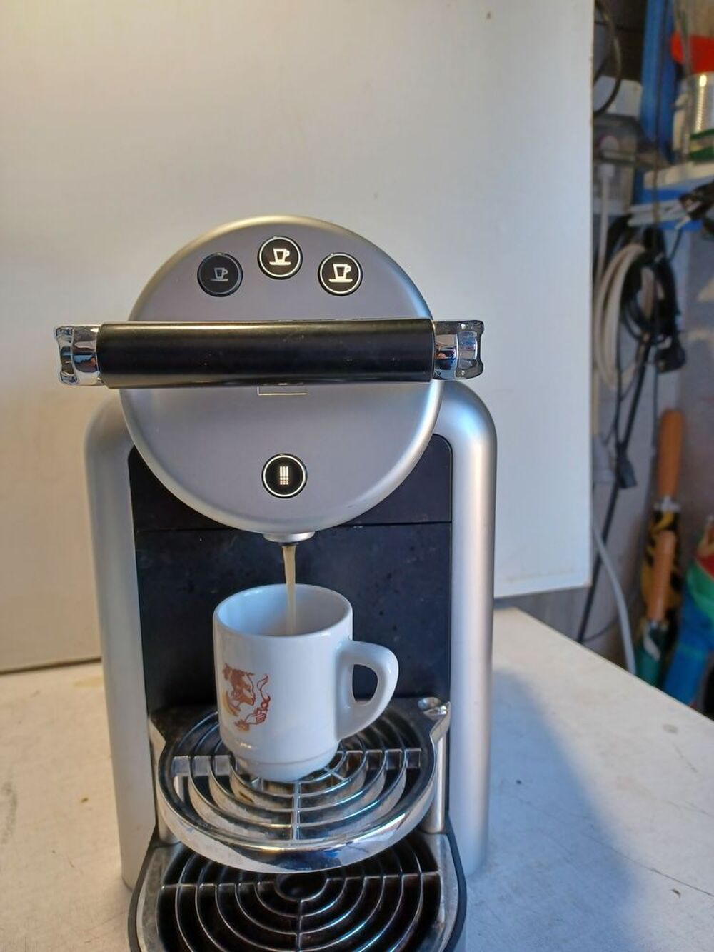 Zenius, Machine à café