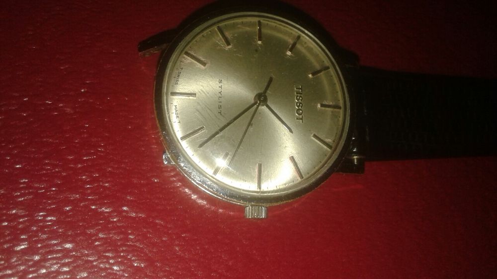 TISSOT Stylist. Bijoux et montres