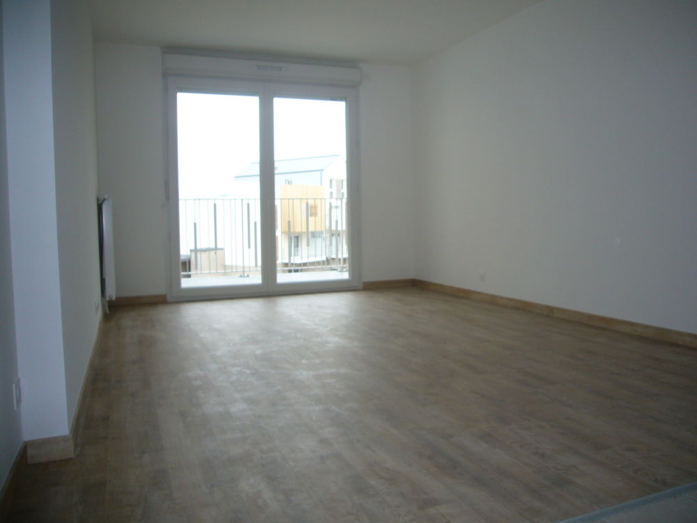 Location Appartement Appartement ? 2 pièces ? 56m² (dont 8m² Balcon & 4,64m² pièc Vaires-sur-marne