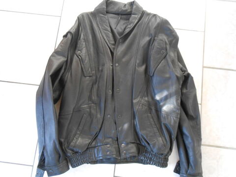 Blouson en CUIR 40 P�rign� (79)